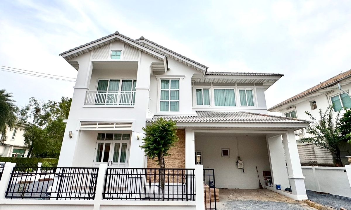 ขายบ้านลาดกระบัง สุวรรณภูมิ : บ้านเดี่ยว 2 ชั้น หลังมุม รีโนเวทใหม่ Perfect Place สุขุมวิท 77 - สุวรรณภูมิ