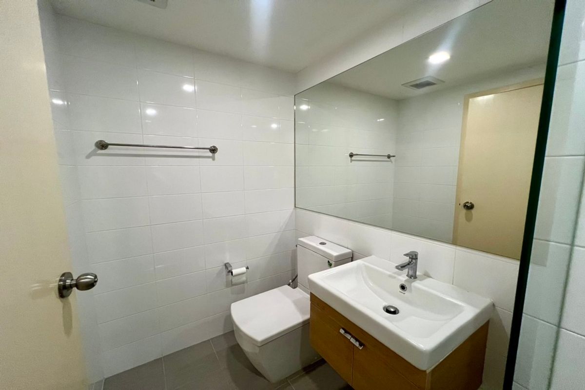 For SaleCondoSapankwai,Jatujak : 🔥 For Sale !!🔥 Code C20250800042..........Notting Hill Jatujak - Interchange, 1 bedroom Plus, 1 bathroom, East Facing, furnished, Special Deal!!📣📣
