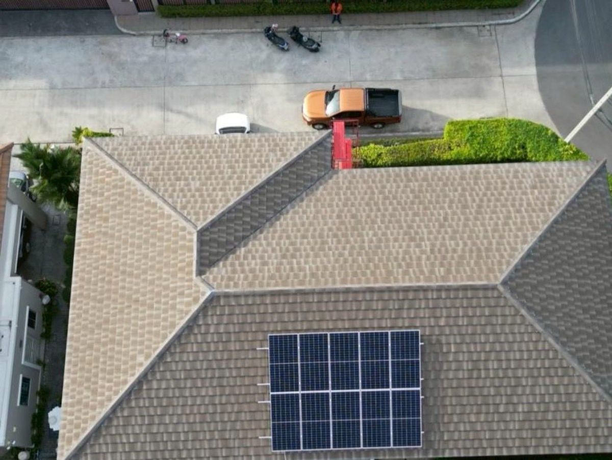 For SaleHousePattanakan, Srinakarin : 110 Sq. Uses 540 sqm. 6 beds, 5 water, 2 -story house, The Palm Phatthanakan