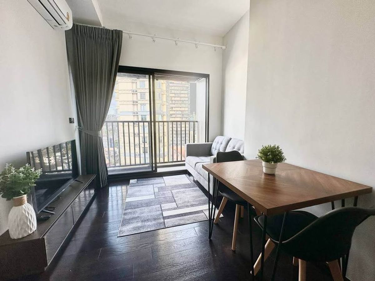 For RentCondoSukhumvit, Asoke, Thonglor : Rent Park Origin Thonglor