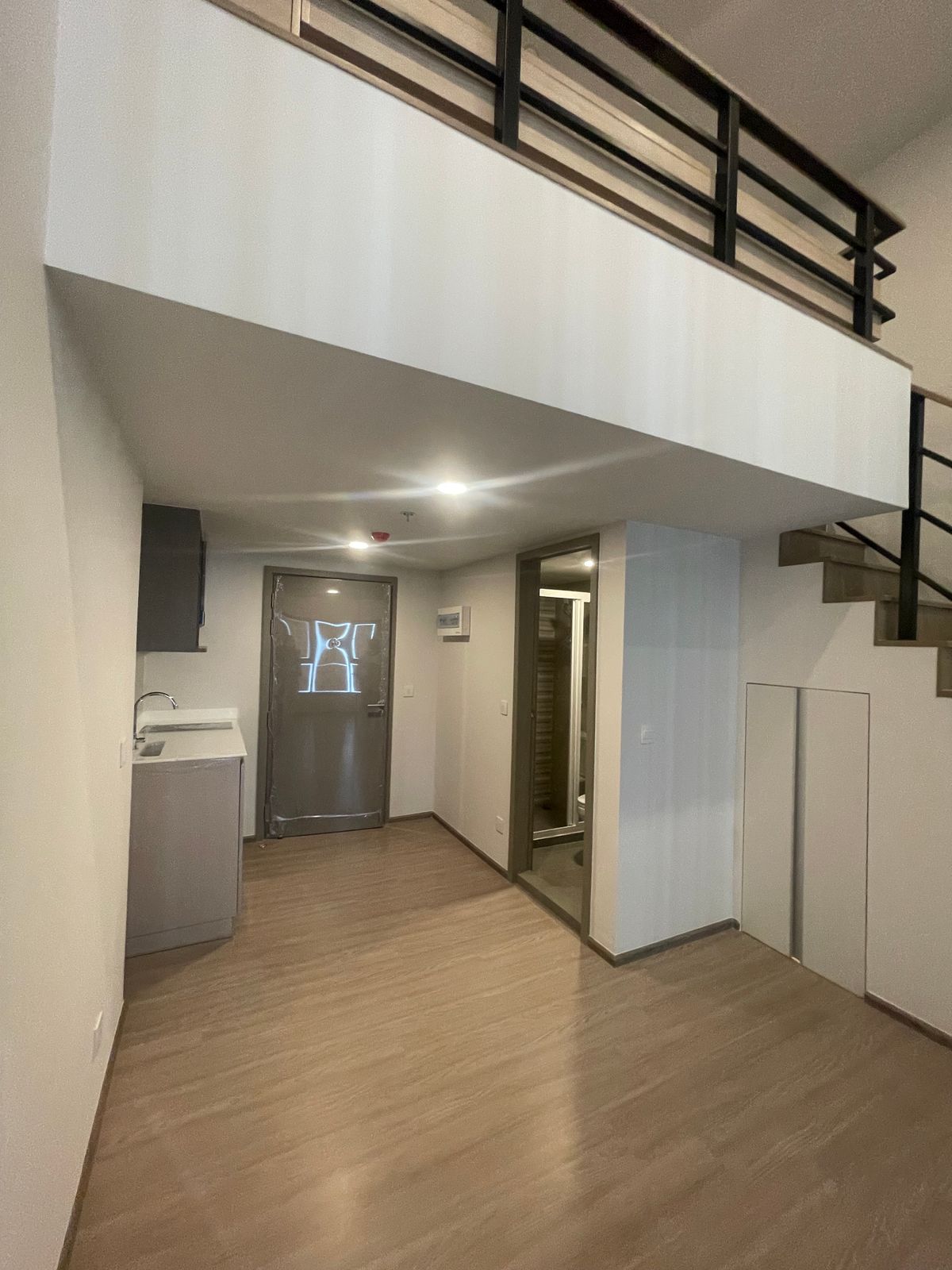 For SaleCondoKhlongtoei, Kluaynamthai : Foreigner Quota for sale aspire Sukhumvit Rama 4 price 3,850,000 baht [KMS250801]