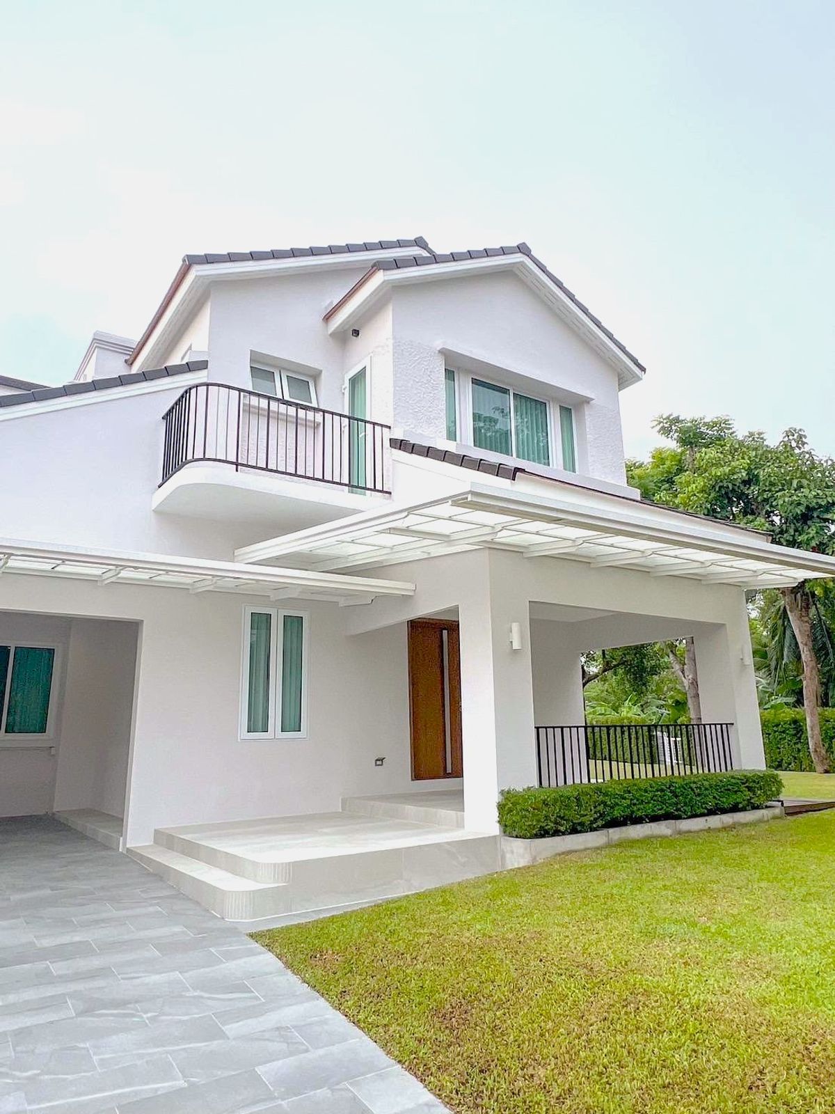 For RentHousePattanakan, Srinakarin : H0716♛ 4 bedroom house for rent ⚝ Srinakarin ♜MRT Sri Bearing ∞099-5919653,065-9423251▚Line@surreside