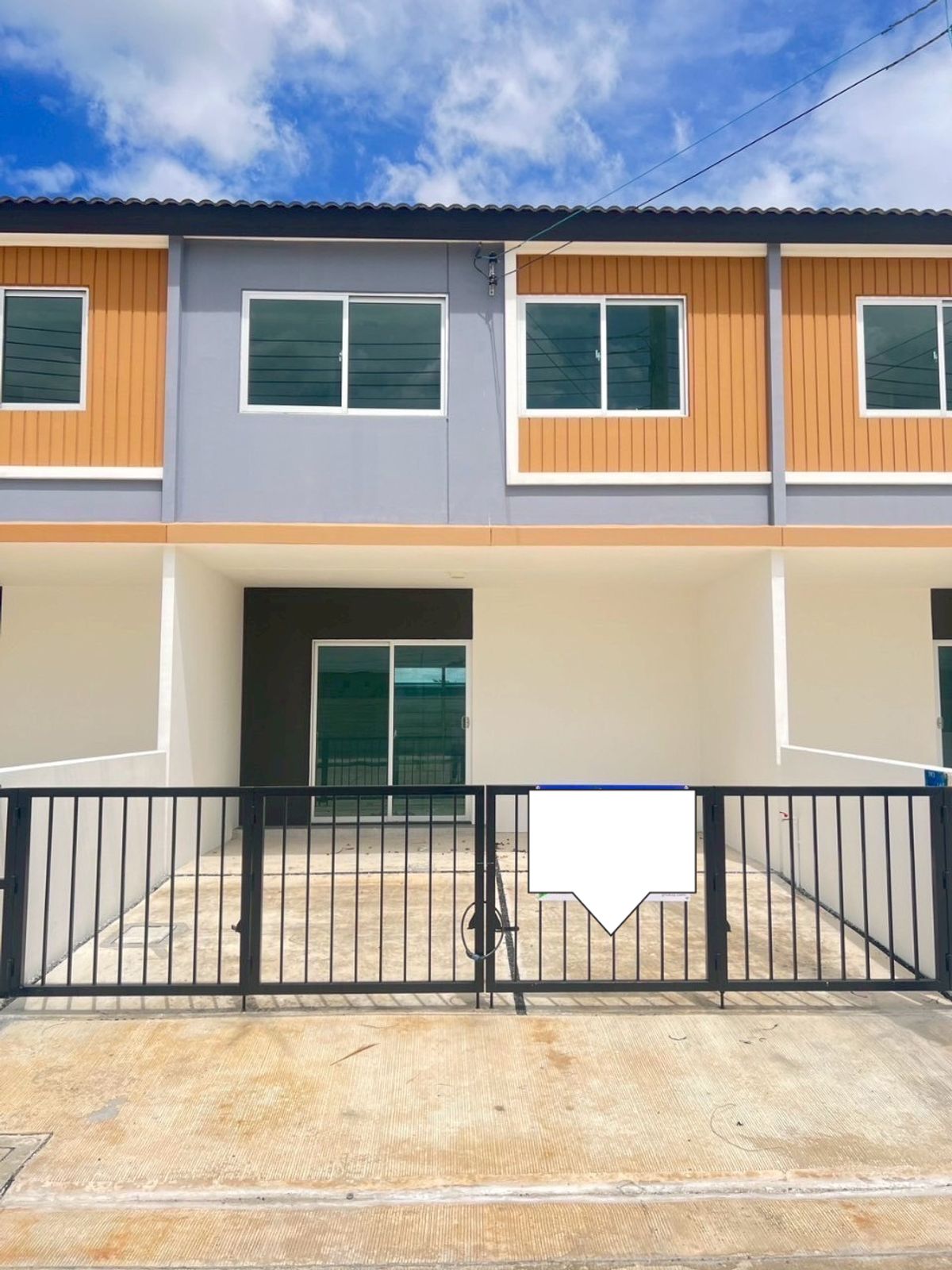 For RentTownhomeAyutthaya : 2 -story townhome for rent, Pruksa Nawanakorn - Phahonyothin Land size starting at 16.1 square wah, 3 bedrooms, Phayom Subdistrict, Wang Noi District, Phra Nakhon Si Ayutthaya Province