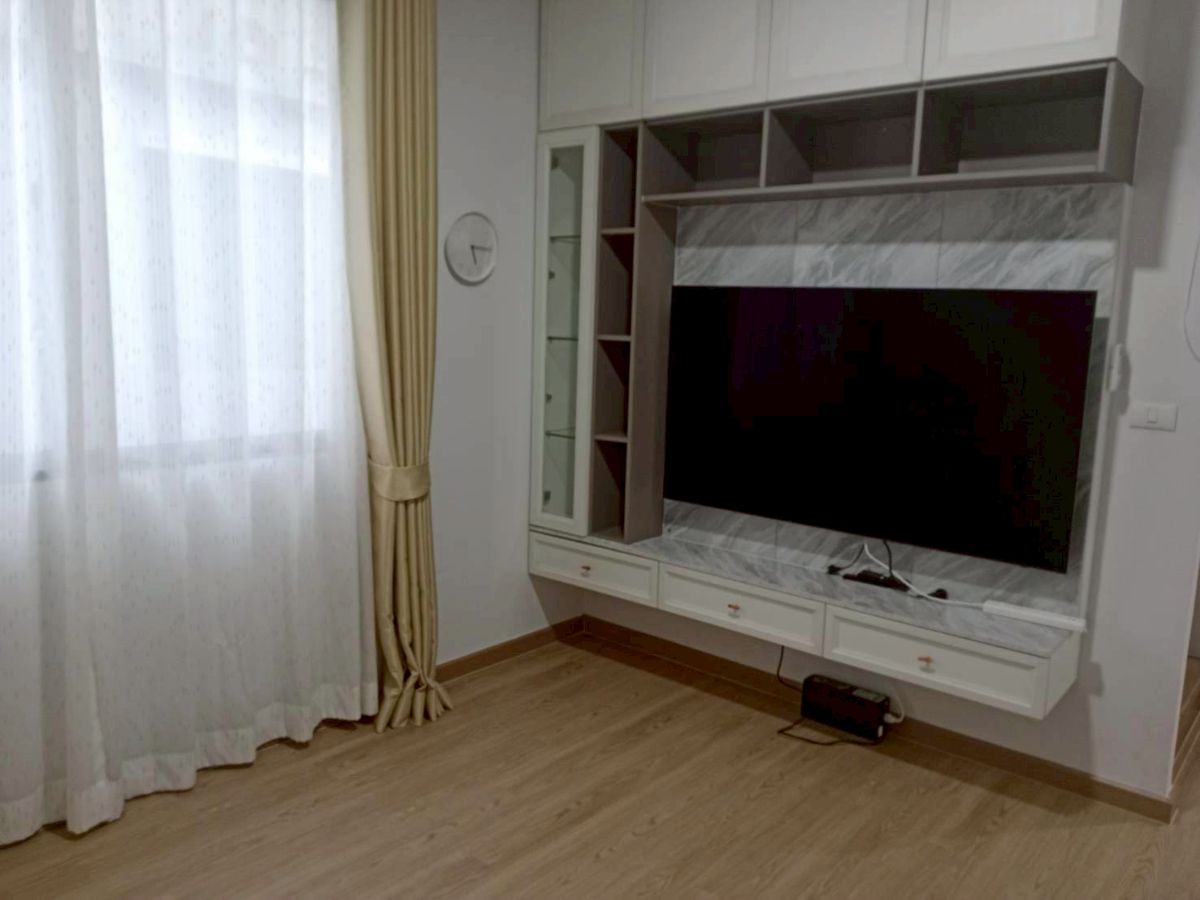 ให้เช่าทาวน์โฮมสมุทรปราการ สำโรง : ทาวน์เฮ้าส์ให้เช่า 🔥 Pruksa Ville 76  Bang Na-Wongwan 🔥 3 ห้องนอน 3 ห้องน้ำ เฟอร์นิเจอร์ และ เครื่องใช้ไฟฟ้าครบ 