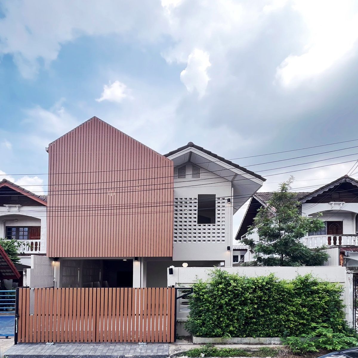 ขายบ้านโชคชัย4 ลาดพร้าว71 : 📍บ้าน นาคนิวาส48 บ้านโซนนาคนิวาส เลียบด่วน ใกล้ทั้ง Eastville. และ เส้นนวมินทร์