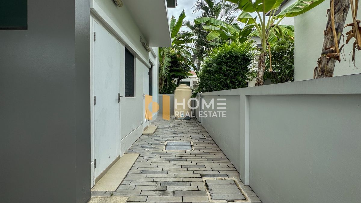 ขายบ้านลาดกระบัง สุวรรณภูมิ : มัณฑนา อ่อนนุช - วงแหวน 4 / 4 ห้องนอน (ขาย), Manthana Onnut - Wongwan 4 / 4 Bedrooms (FOR SALE) POON088