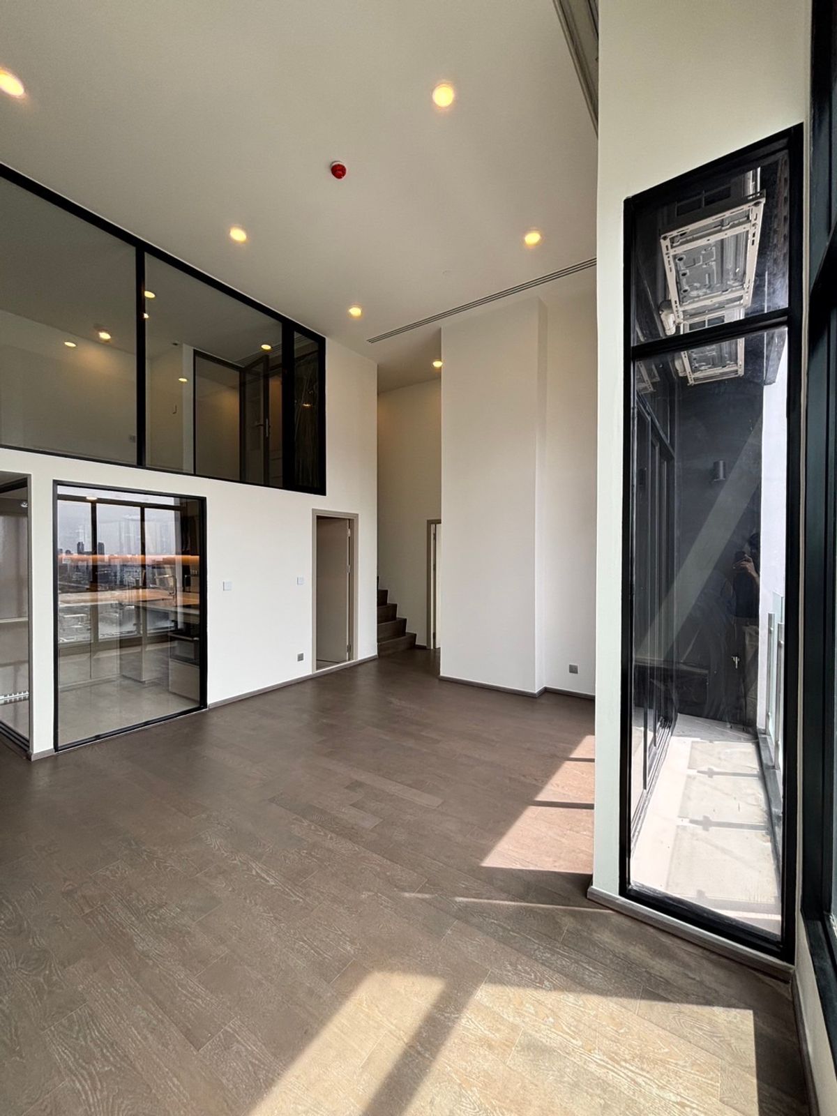 For SaleCondoRatchathewi,Phayathai : 🔥PENTHOUSE, the last unit !! Tel.0922635410 (Earth)