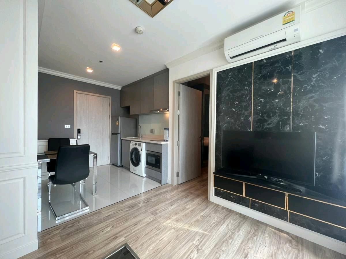 ให้เช่าคอนโดสุขุมวิท อโศก ทองหล่อ : ให้เช่า! Rhythm Sukhumvit 36-38 ใกล้ BTS ทองหล่อ