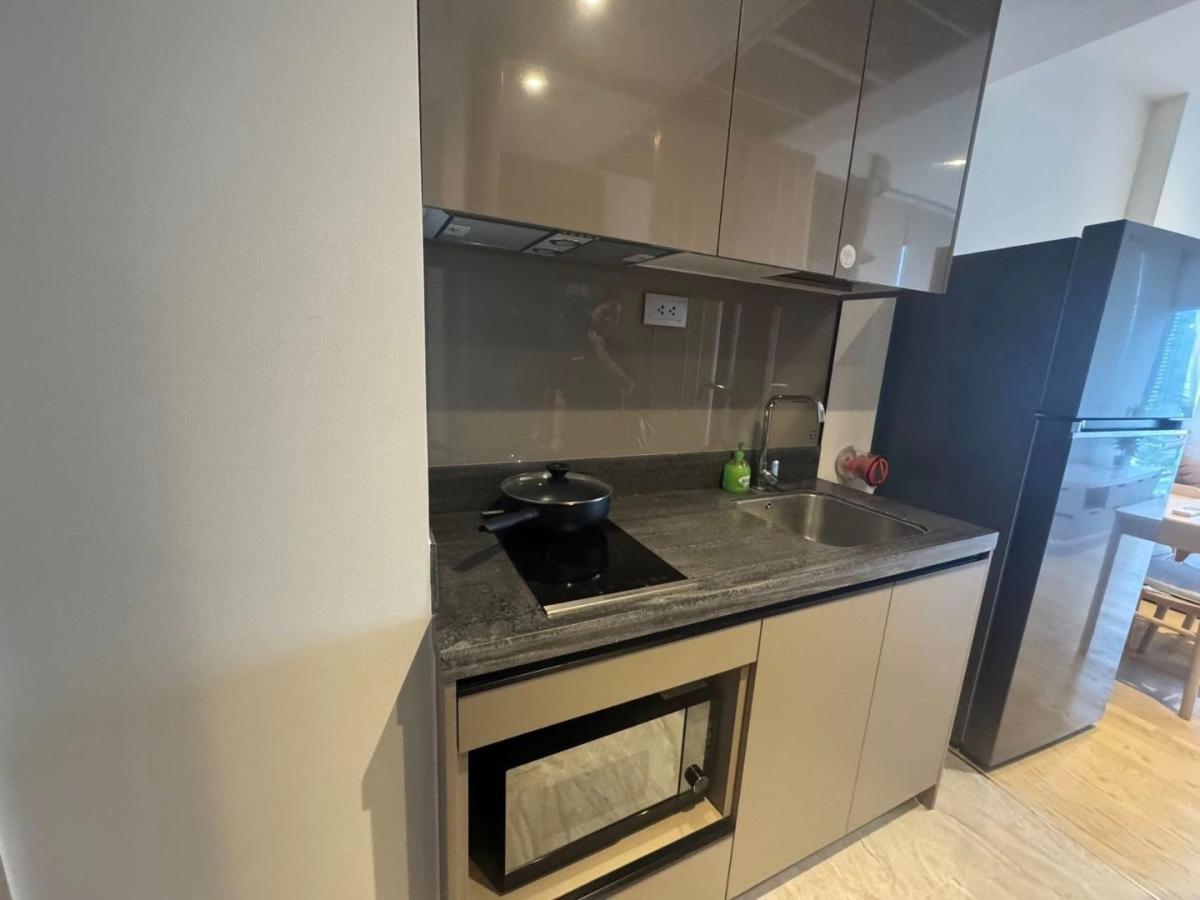 For RentCondoRama9, Petchburi, RCA : 🔥Urgent for rent🔥Ashton Asoke-Rama 9, near MRT Rama 9 and Central Rama 9, fully furnished, ready to move in