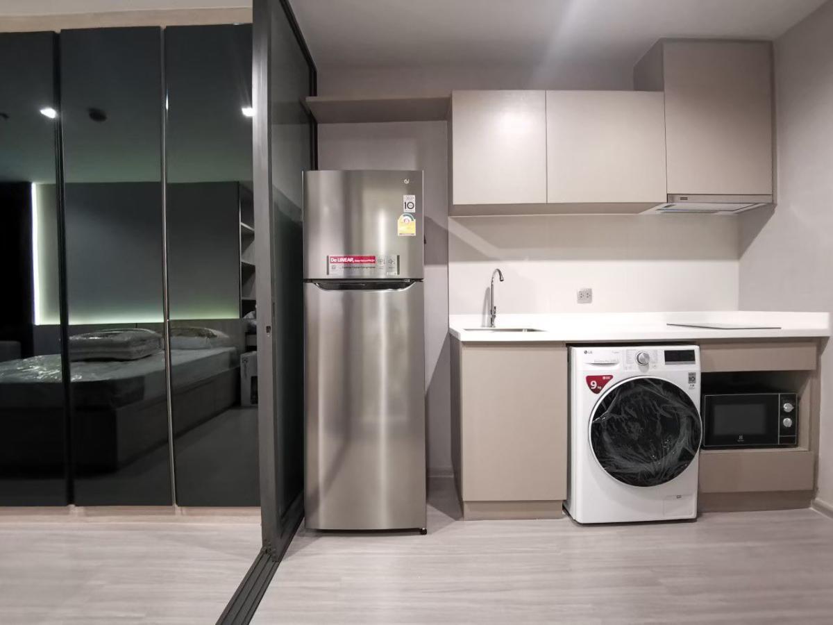 For RentCondoLadprao, Central Ladprao : 🔥For urgent rent🔥Life Ladprao, next to BTS Ha Yaek Ladprao, opposite Central Ladprao, fully furnished, ready to move in