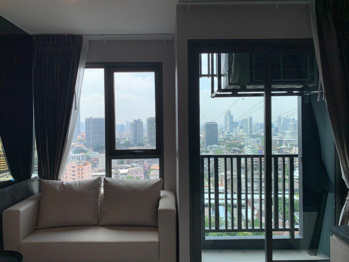 For RentCondoLadprao, Central Ladprao : 🔥For urgent rent🔥Life Ladprao, next to BTS Ha Yaek Ladprao, opposite Central Ladprao, fully furnished, ready to move in