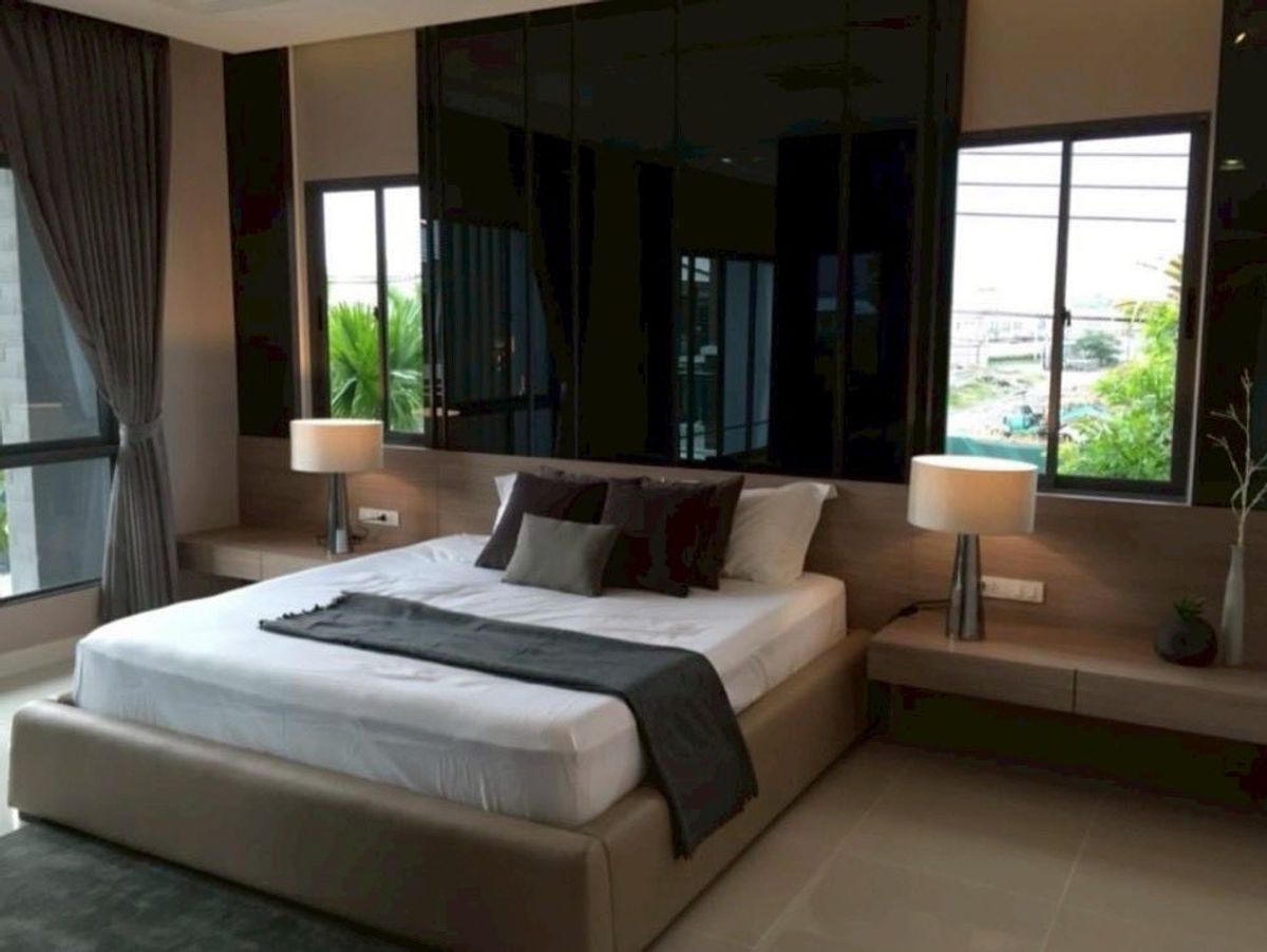 For SaleHousePattanakan, Srinakarin : 110 Sq. Uses 540 sqm. 6 beds, 5 water, 2 -story house, The Palm Phatthanakan