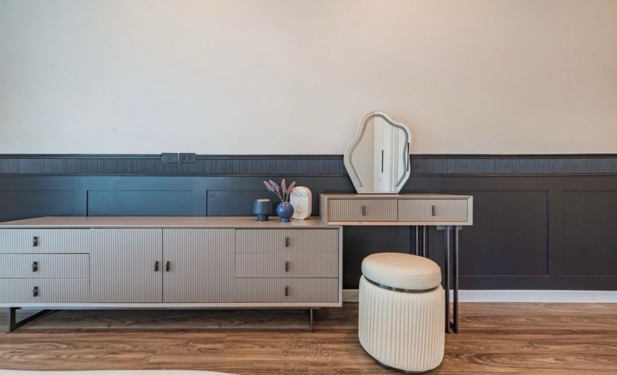 HousePattanakan, Srinakarin : Rent a detached house, Brasiri University, Krungthep Kreetha, beautiful back, ready to be near The Mall Bangkapi. Interested in Atline.@841QLNR