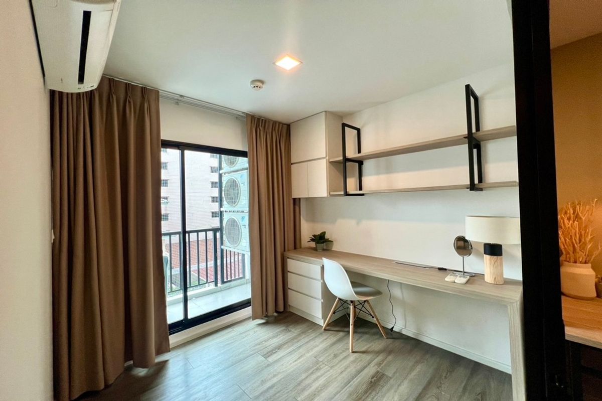 For SaleCondoSapankwai,Jatujak : 🔥 For Sale !!🔥 Code C20250800042..........Notting Hill Jatujak - Interchange, 1 bedroom Plus, 1 bathroom, East Facing, furnished, Special Deal!!📣📣