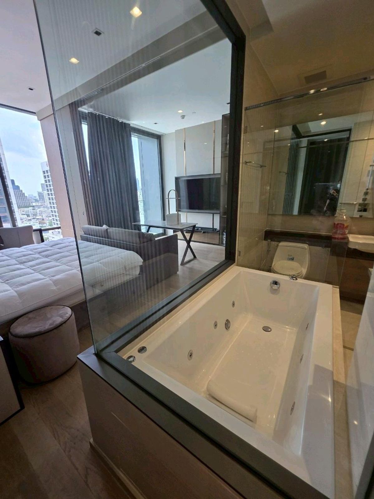 For SaleCondoSilom, Saladaeng, Bangrak : [Sale] ✨ Ashton Silom – Luxury Living in the Heart of CBD SILOM | 48 sq.m. | Floor 18 | Unblocked Panorama Silom View | 350m to BTS Chong Nonsi📞0994152664 