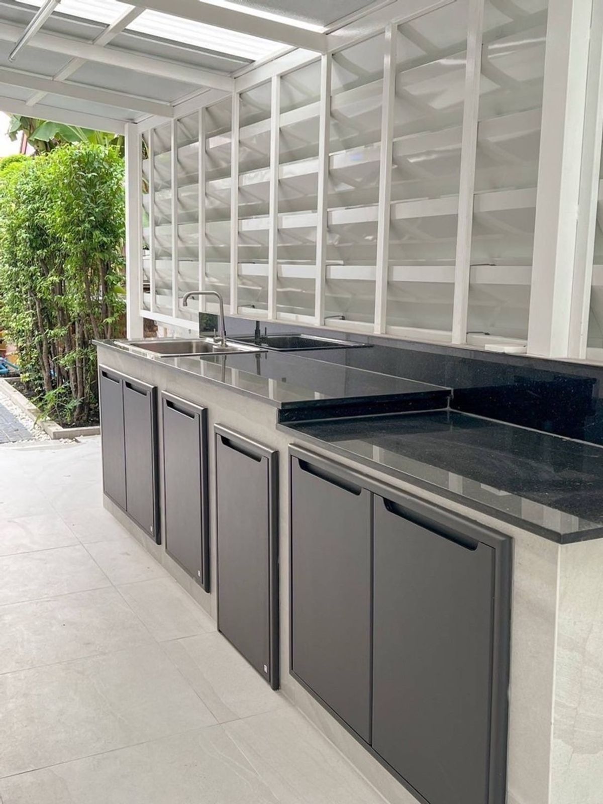 ให้เช่าบ้านสมุทรปราการ สำโรง : บ้านเดี่ยวให้เช่า 🔥 Ladawan Srinakarin 🔥 เดินทางสะดวกใกล้ Mega บางนา 4 ห้องนอน 4 ห้องน้ำ เฟอร์นิเจอร์ และ เครื่องใช้ไฟฟ้าครบ 