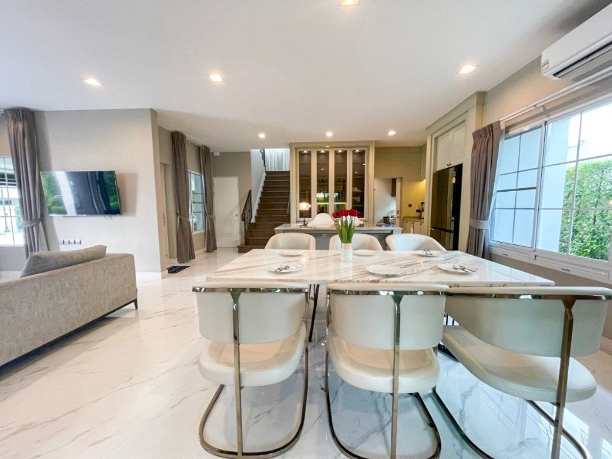 HouseVipawadee, Don Mueang, Lak Si : For Sell and rent Luxury house conner unit fully furnished