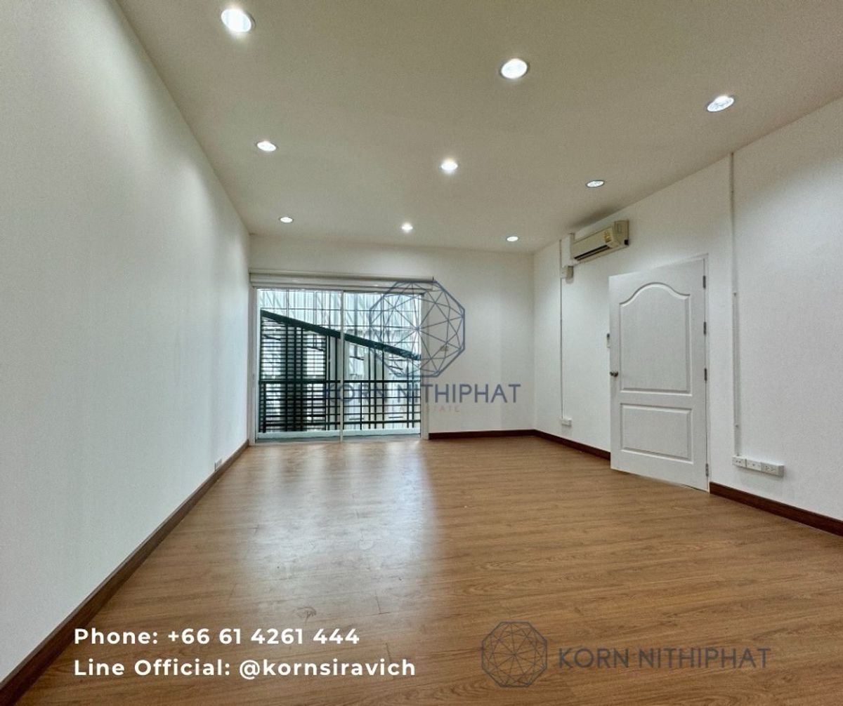 ให้เช่าโฮมออฟฟิศโชคชัย4 ลาดพร้าว71 : ให้เช่า โฮมออฟฟิศ นาคนิวาส ลาดพร้าว 71 ใกล้ เลียบด่วน รามอินทรา | For Rental - Home Office Nakniwas Ladprao 71 nearby Liab Duan Ramintra Rd., 