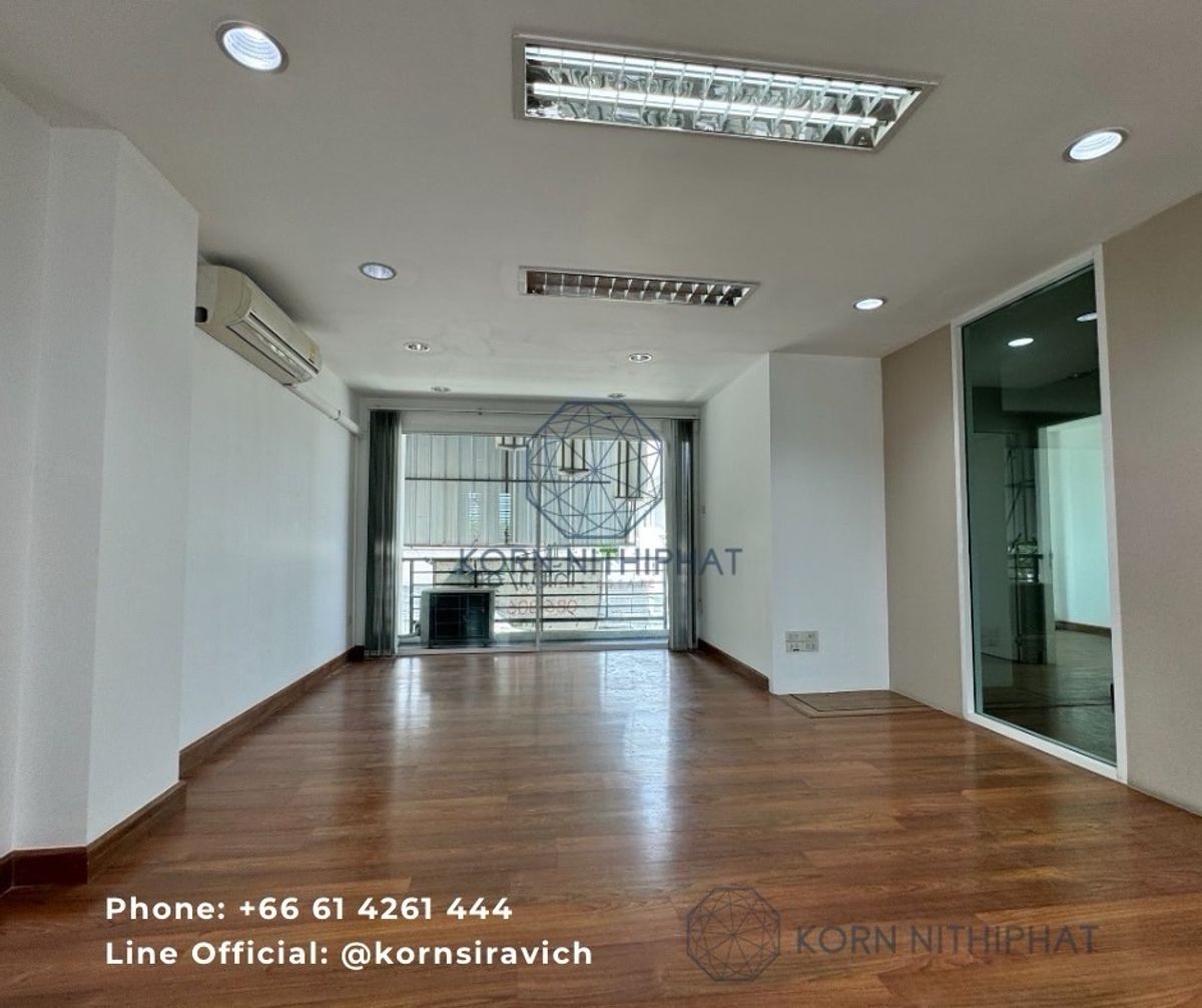 ให้เช่าโฮมออฟฟิศโชคชัย4 ลาดพร้าว71 : ให้เช่า โฮมออฟฟิศ นาคนิวาส ลาดพร้าว 71 ใกล้ เลียบด่วน รามอินทรา | For Rental - Home Office Nakniwas Ladprao 71 nearby Liab Duan Ramintra Rd., 