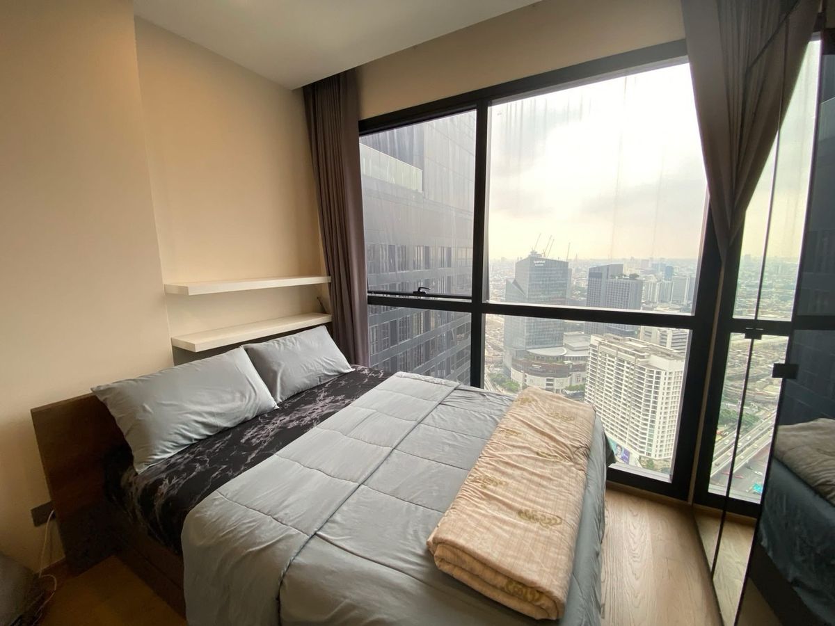 ขายคอนโดสยาม จุฬา สามย่าน : 🔥 Urgent Sale – Hot Price!🔥
Ashton Chula–Silom Condominium
✨ Studio Room | High Floor | 🌟 Private & Exclusive
Pleas contact k’PunPun
063-642-5995 (tel/line)