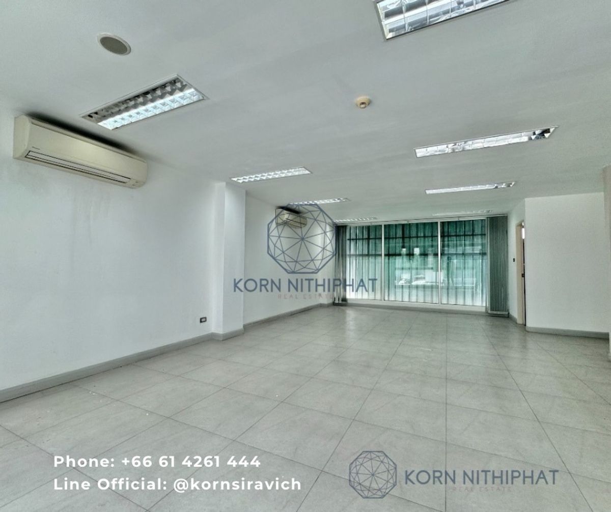 ให้เช่าโฮมออฟฟิศโชคชัย4 ลาดพร้าว71 : ให้เช่า โฮมออฟฟิศ นาคนิวาส ลาดพร้าว 71 ใกล้ เลียบด่วน รามอินทรา | For Rental - Home Office Nakniwas Ladprao 71 nearby Liab Duan Ramintra Rd., 