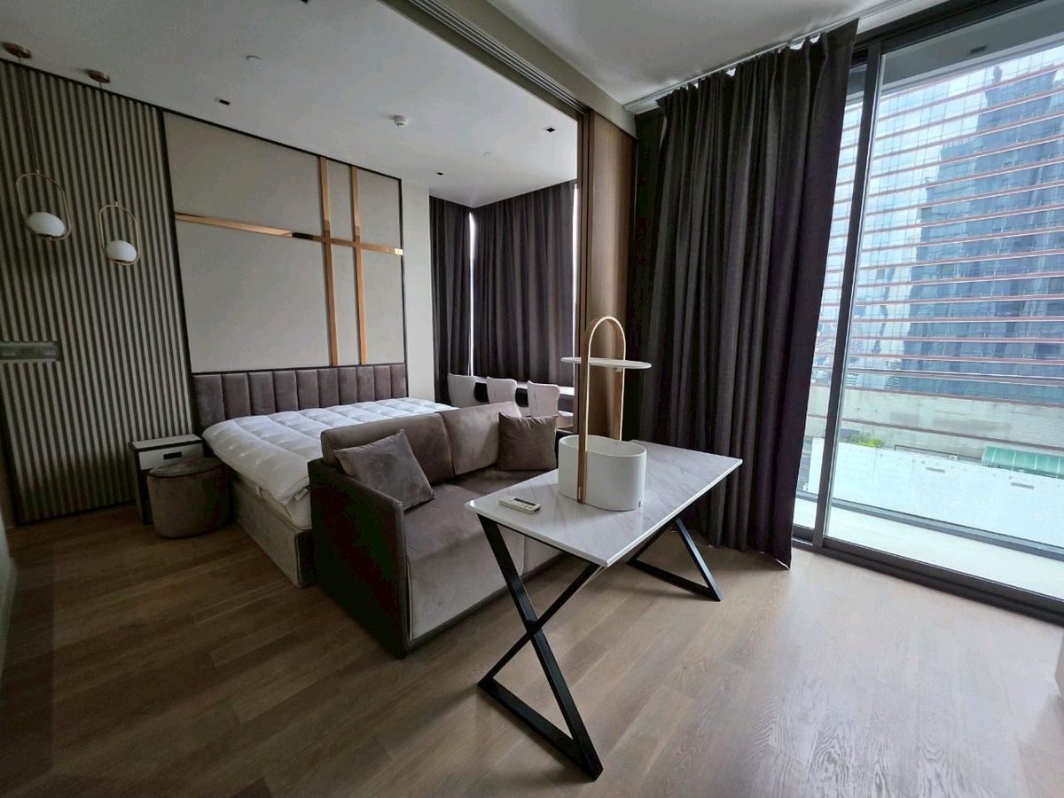 For SaleCondoSilom, Saladaeng, Bangrak : [Sale] ✨ Ashton Silom – Luxury Living in the Heart of CBD SILOM | 48 sq.m. | Floor 18 | Unblocked Panorama Silom View | 350m to BTS Chong Nonsi📞0994152664 