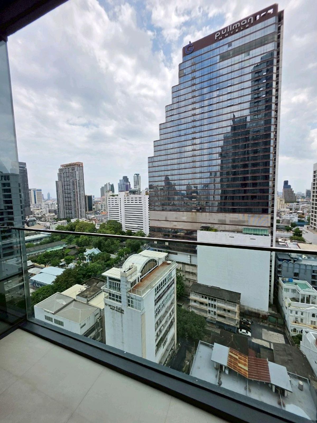 For SaleCondoSilom, Saladaeng, Bangrak : [Sale] ✨ Ashton Silom – Luxury Living in the Heart of CBD SILOM | 48 sq.m. | Floor 18 | Unblocked Panorama Silom View | 350m to BTS Chong Nonsi📞0994152664 