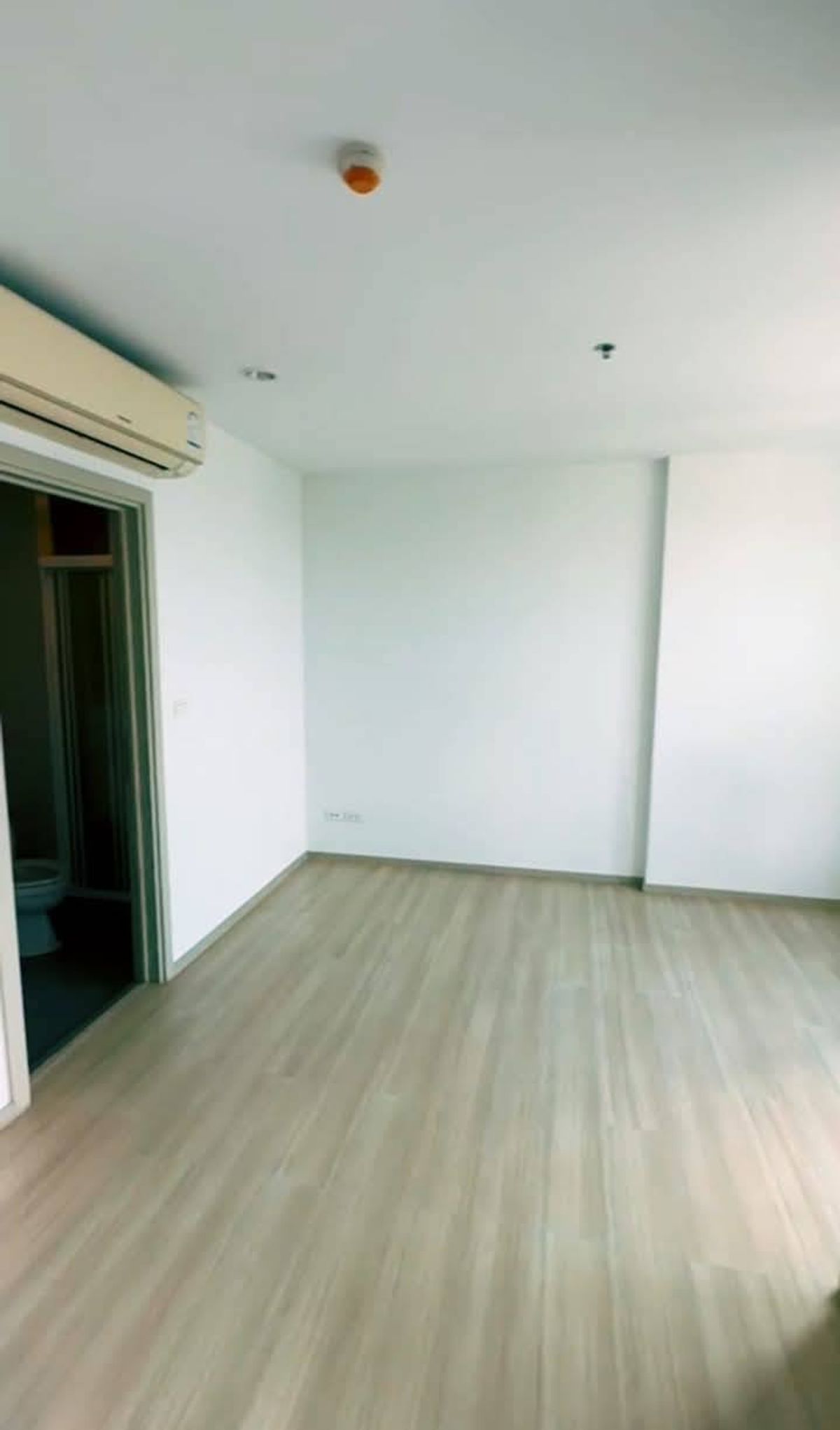 For SaleCondoRama9, Petchburi, RCA : High-class room, beautiful view, good price !! ⭐The Base Rama 9-Ramkhamhaeng