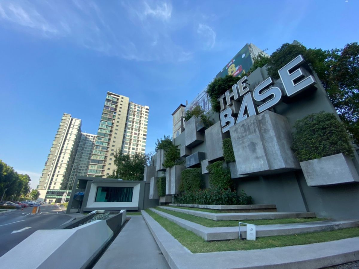 For RentCondoChaengwatana, Muangthong : The Base Chaengwattana The Base 2 Bedroom for Rent is 17,000 baht.