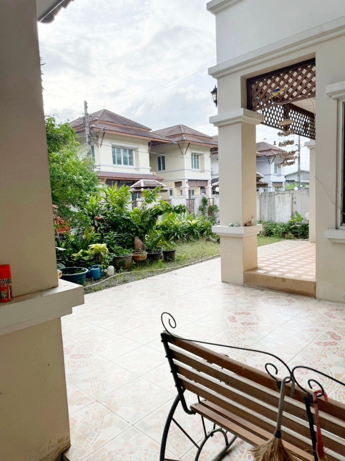 ขายบ้านพุทธมณฑล ศาลายา : 🏡 ขายบ้านเดี่ยว หมู่บ้านสาวิตรี ซอย 1 ศาลาธรรมสพน์✨💛🧡💚ไลน์ไอดี : buycondo.th💛🧡💚