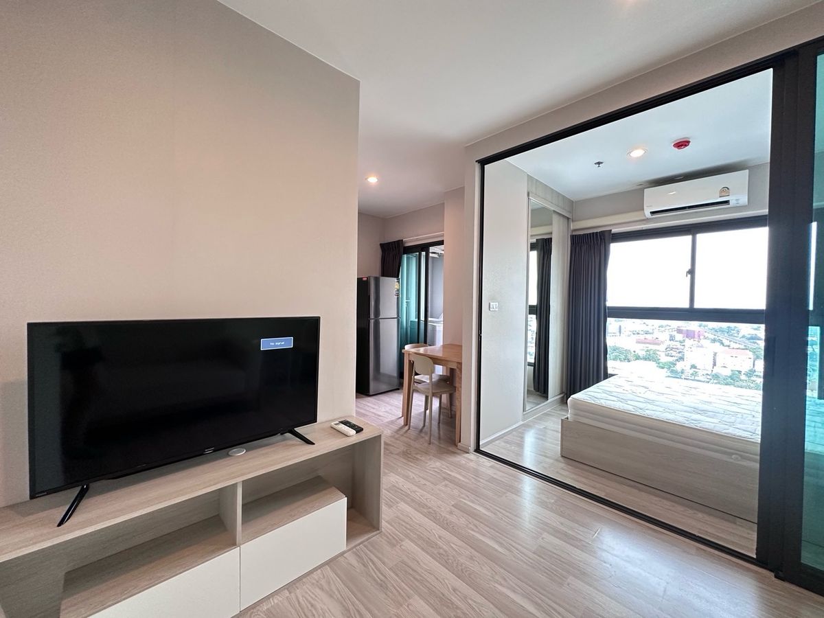 For RentCondoRama9, Petchburi, RCA : Privacy Rama9 is available. Update 21 Sk. Add LINE @Rentcondo 💖