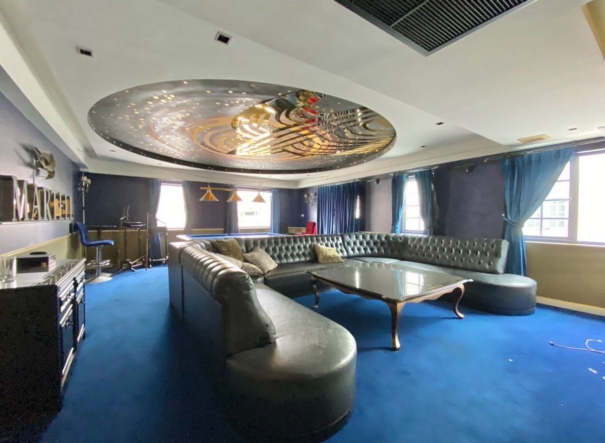 ให้เช่าร้านค้า/ตลาดนัดสุขุมวิท อโศก ทองหล่อ : For Rent - Luxury Entertainment Venue at Thonglor Sukhumvit 55 Bangkok | 出租 – 通罗 Sukhumvit 55 曼谷豪华娱乐场所