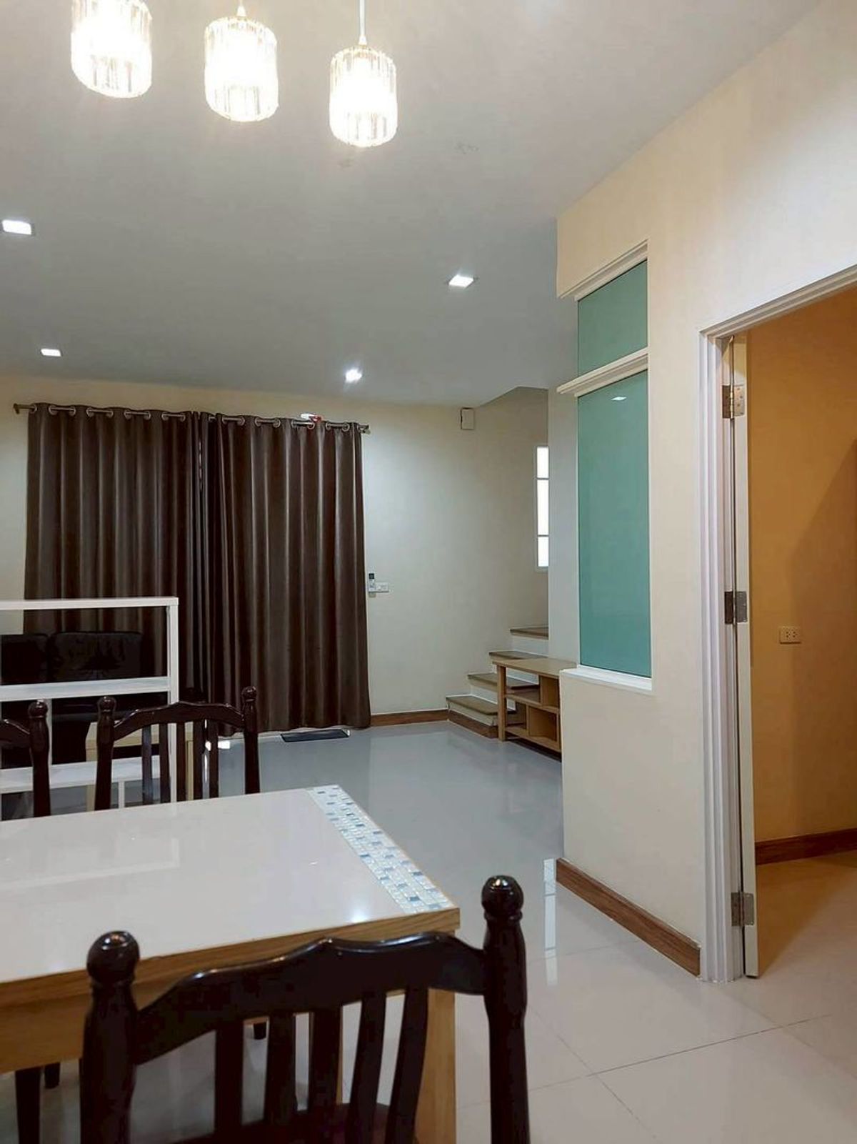 For RentTownhomePattanakan, Srinakarin : P-2784 Urgent rent! Golden Town 2 Onnut-Development is ready.