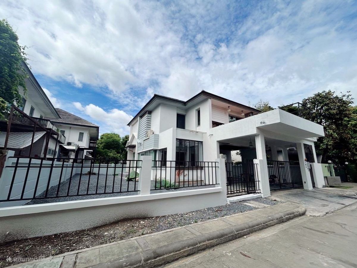 ให้เช่าบ้านเกษตร นวมินทร์ ลาดปลาเค้า : ขาย/ให้เช่า อารียา เมทโทร เกษตร-นวมินทร์  

บ้านเดี่ยว พร้อมเฟอร์นิเจอร์