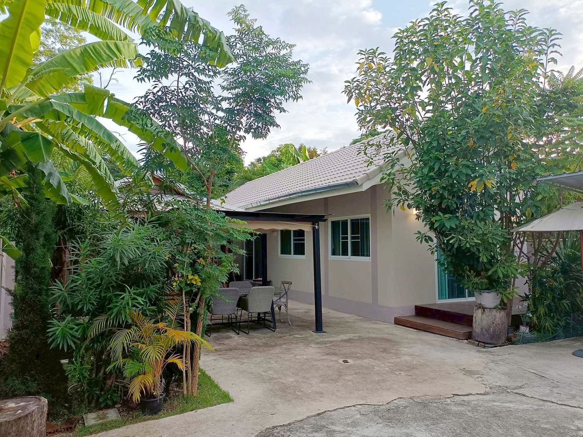 For RentHouseChiang Mai : Beautiful house for rent 28,000 baht per month, near Big C Mae Hia, only 10 minutes. No.9H913