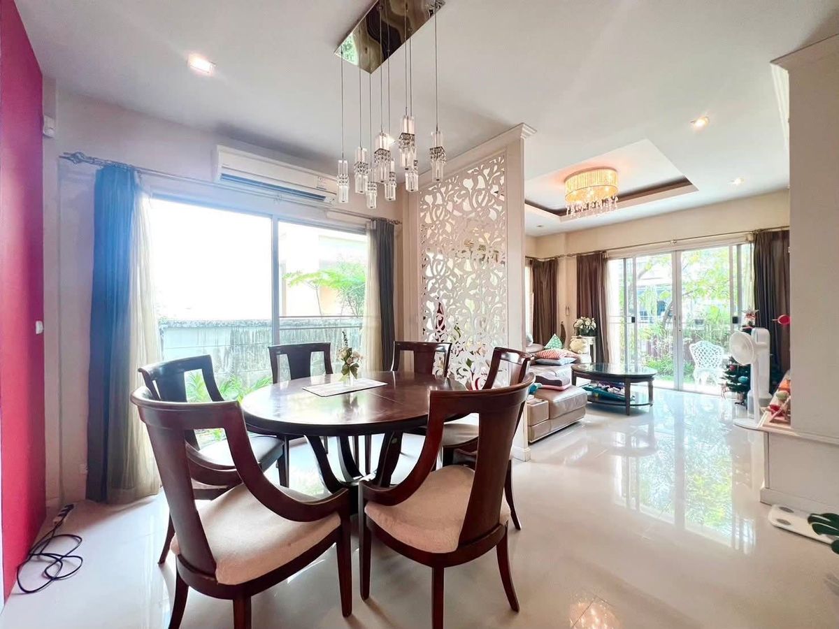 ขายบ้านนวมินทร์ รามอินทรา : ไลฟ์ บางกอก บลูเลอวาร์ด รามอินทรา 23 / 3 ห้องนอน (ขาย), Life Bangkok Boulevard Ramintra 23 / 3 Bedrooms (FOR SALE) TAN842