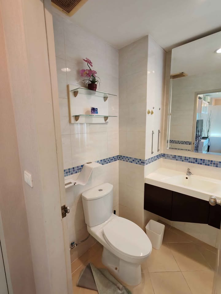 For RentCondoRatchadapisek, Huaikwang, Suttisan : 🔥Urgent for rent🔥Life @ Ratchada, next to MRT Huai Khwang, fully furnished, ready to move in