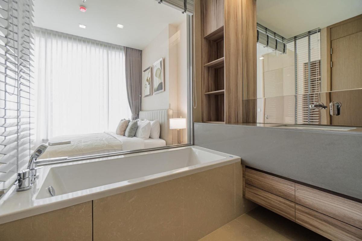 For RentCondoSukhumvit, Asoke, Thonglor : 🔥For urgent rent🔥 The Esse Asoke, a condo in the heart of Asoke, luxuriously decorated, fully furnished, ready to move in.
