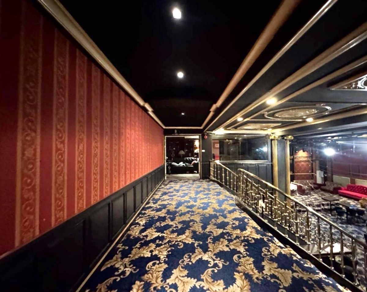 ให้เช่าร้านค้า/ตลาดนัดสุขุมวิท อโศก ทองหล่อ : For Rent - Luxury Entertainment Venue at Thonglor Sukhumvit 55 Bangkok | 出租 – 通罗 Sukhumvit 55 曼谷豪华娱乐场所