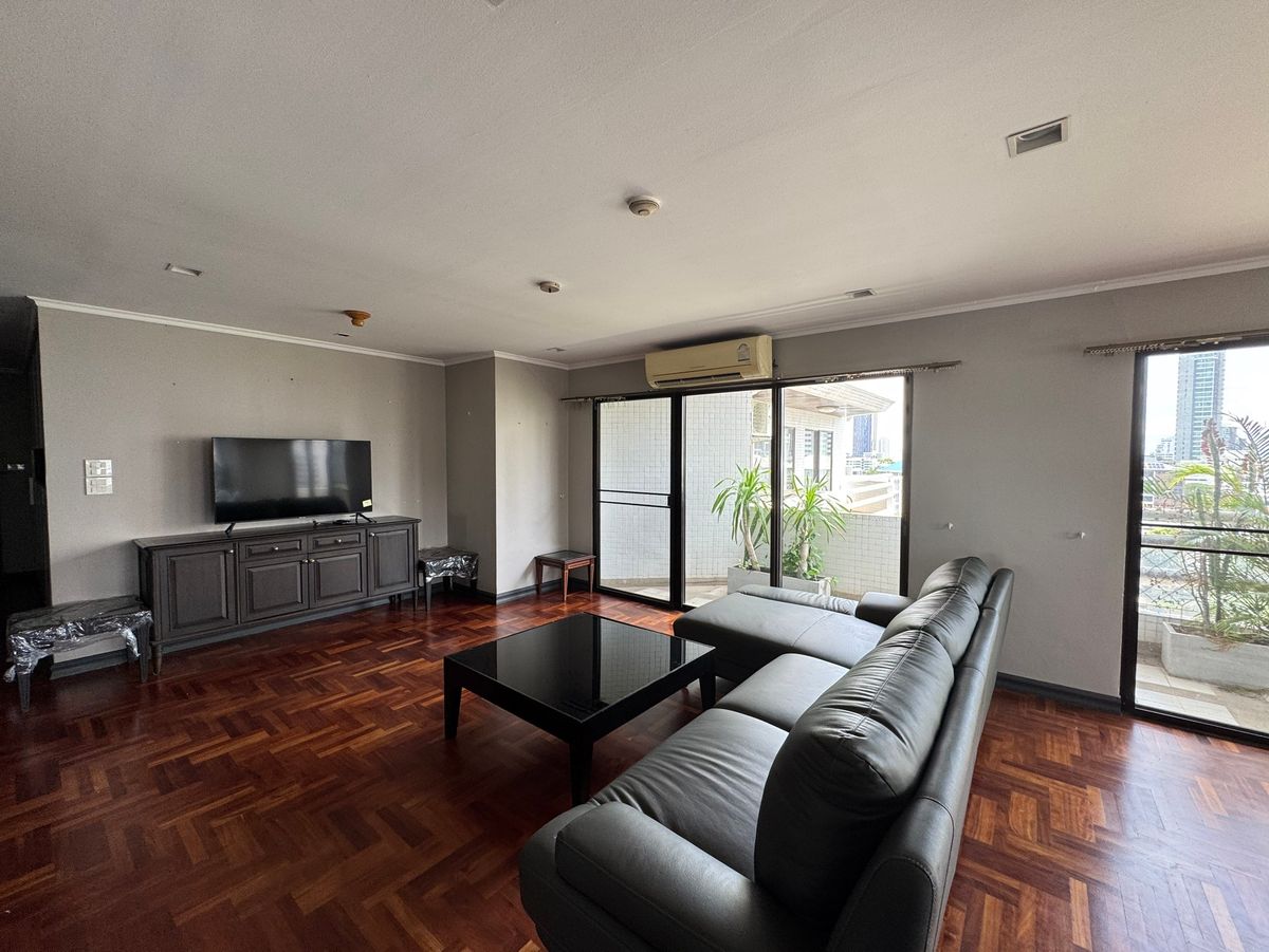 For RentCondoSukhumvit, Asoke, Thonglor : Richmond Palace 2 bedroom property for rent