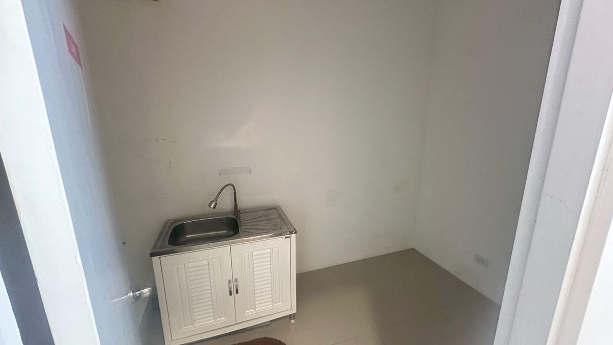 ให้เช่าร้านค้า/ตลาดนัดสุขุมวิท อโศก ทองหล่อ : 🏢 ให้เช่าพื้นที่ 150 ตร.ม. โซนทองหล่อเหมาะสำหรับ ร้านเสริมสวย | สปา | คลินิก