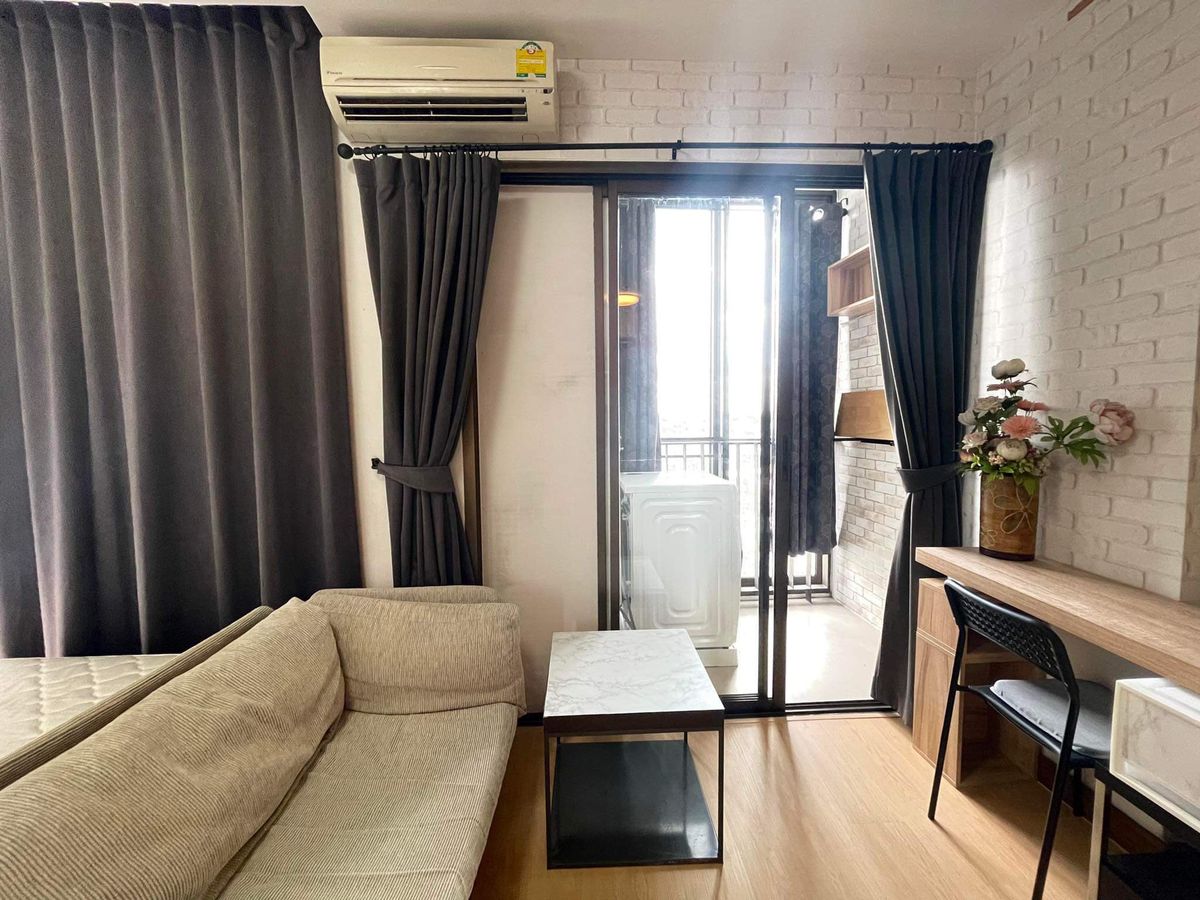 For RentCondoOnnut, Udomsuk : Ideo Mix Sukhumvit 103 condo for rent, next to BTS Udomsuk, convenient to travel, decorative rooms Furniture+electrical appliances ready With complete facilities
