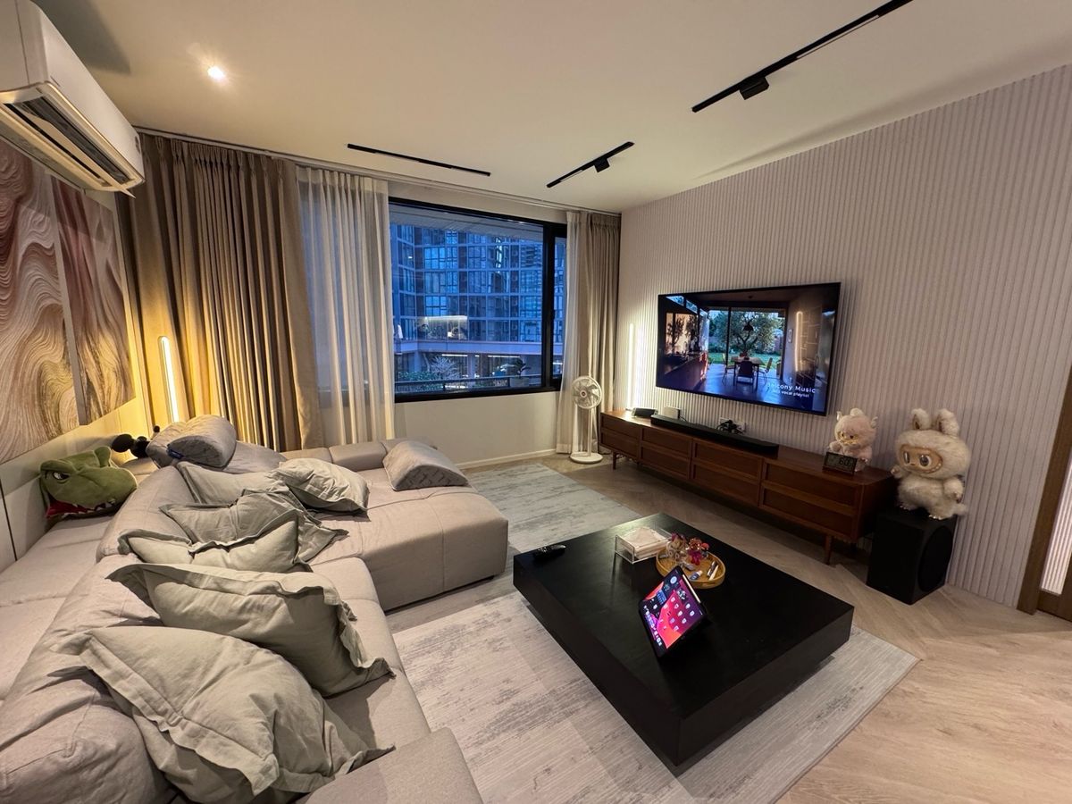 For SaleCondoSathorn, Narathiwat : 🔥 House for sale, Piya Sathorn, the new room is very beautiful. Complete function With furniture 13.9 million only !! Drag the luggage immediately 🔥