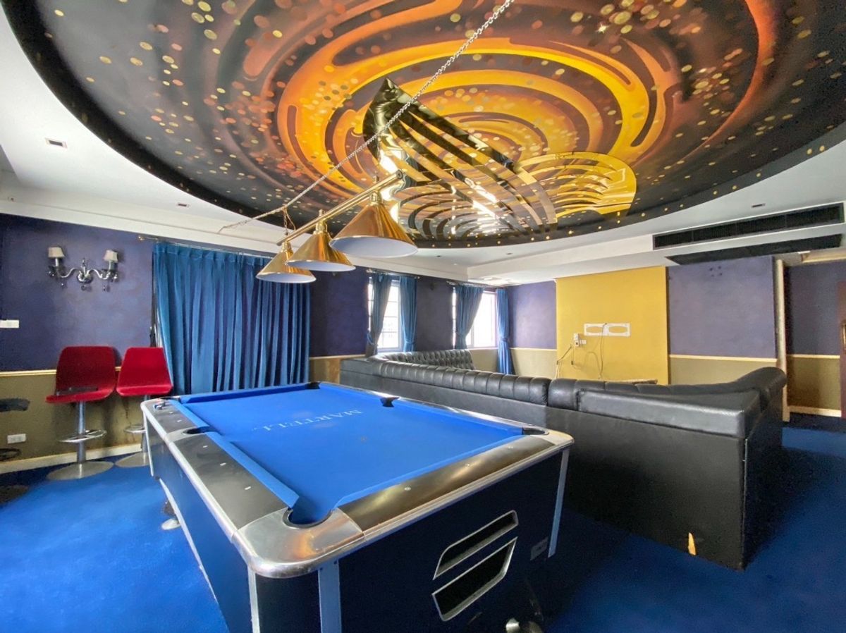 ให้เช่าร้านค้า/ตลาดนัดสุขุมวิท อโศก ทองหล่อ : For Rent - Luxury Entertainment Venue at Thonglor Sukhumvit 55 Bangkok | 出租 – 通罗 Sukhumvit 55 曼谷豪华娱乐场所