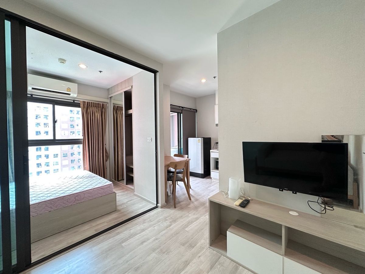 For RentCondoRama9, Petchburi, RCA : Privacy Rama9 is available. Update 21 Sk. Add LINE @Rentcondo 💖