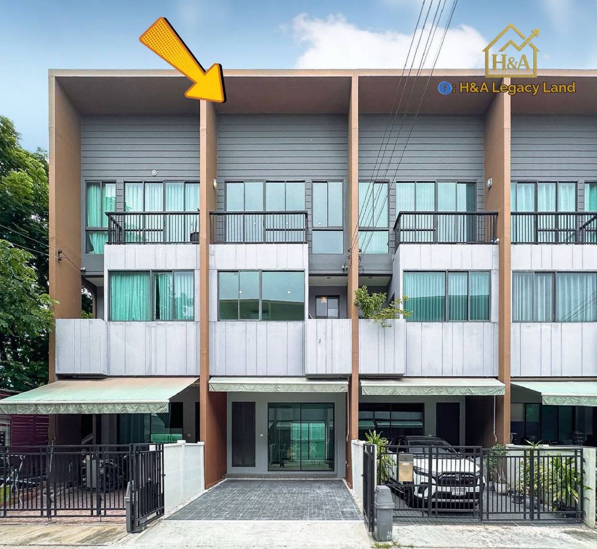 ขายทาวน์โฮมมีนบุรี-ร่มเกล้า : 📣บ้านกลางเมือง พระราม 9 - กรุงเทพกรีฑา: ทาวน์โฮมทำเลดี  ราคาเพียง 4.19 ล้านบาท! ทาวน์โฮม 3 ชั้น แบบ Terraria บรรยากาศโปร่ง สบาย เหมาะกับทุกไลฟ์สไตล์ของครอบครัว