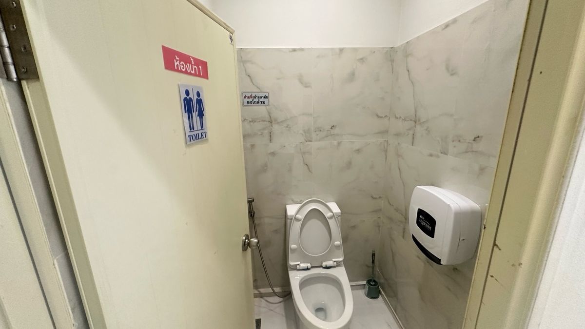 ให้เช่าร้านค้า/ตลาดนัดสุขุมวิท อโศก ทองหล่อ : 🏢 ให้เช่าพื้นที่ 150 ตร.ม. โซนทองหล่อเหมาะสำหรับ ร้านเสริมสวย | สปา | คลินิก