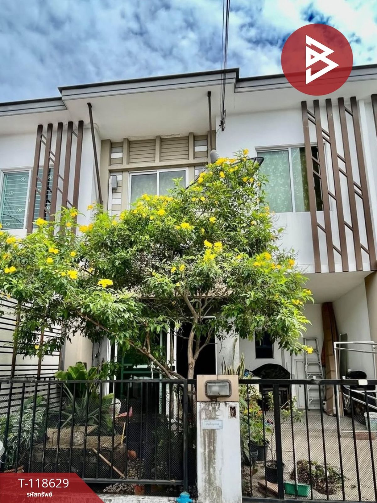 ขายทาวน์โฮมสมุทรปราการ สำโรง : ขายทาวน์เฮ้าส์ หมู่บ้านพฤกษาไพร์ม87/1 ศรีนครินทร์-บางนา สมุทรปราการ