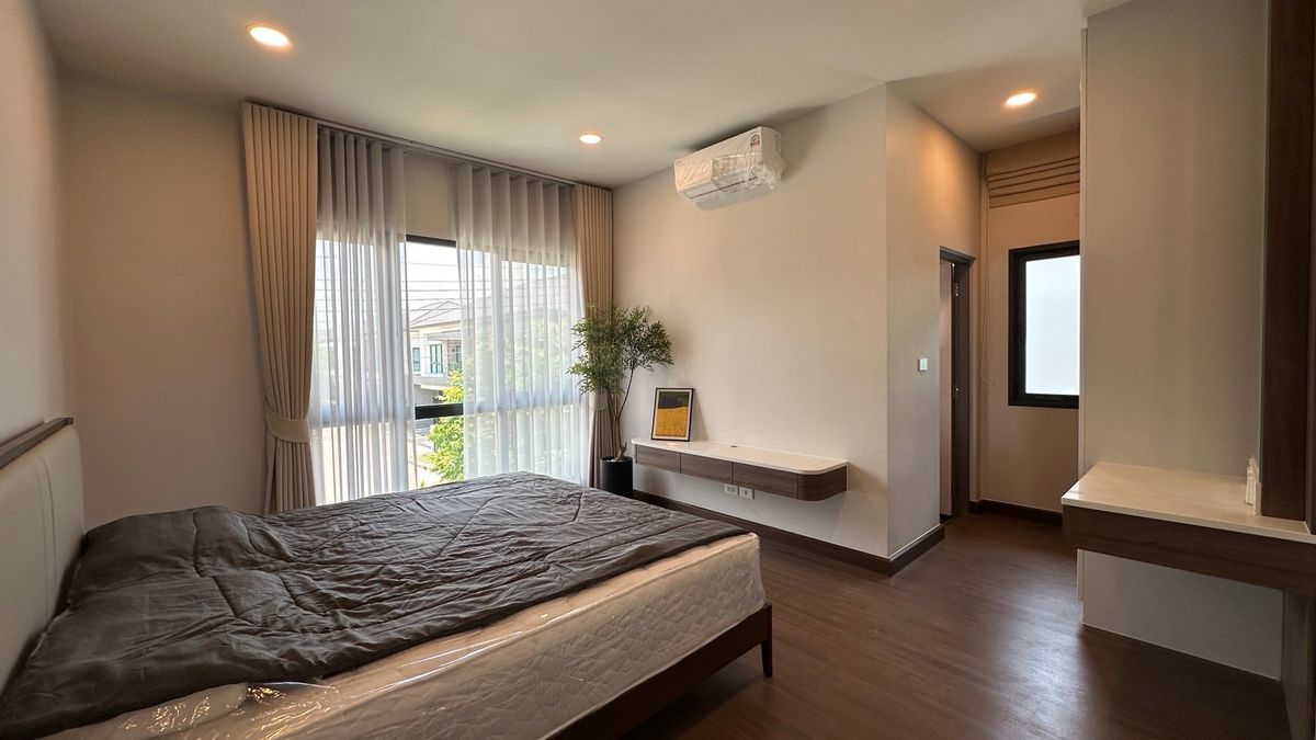 For RentHouseBangna, Bearing, Lasalle : Single house for rent ✨ The City Bangna ✨ 4 bedrooms, 5 bathrooms, fully furnished and equipped with appliances