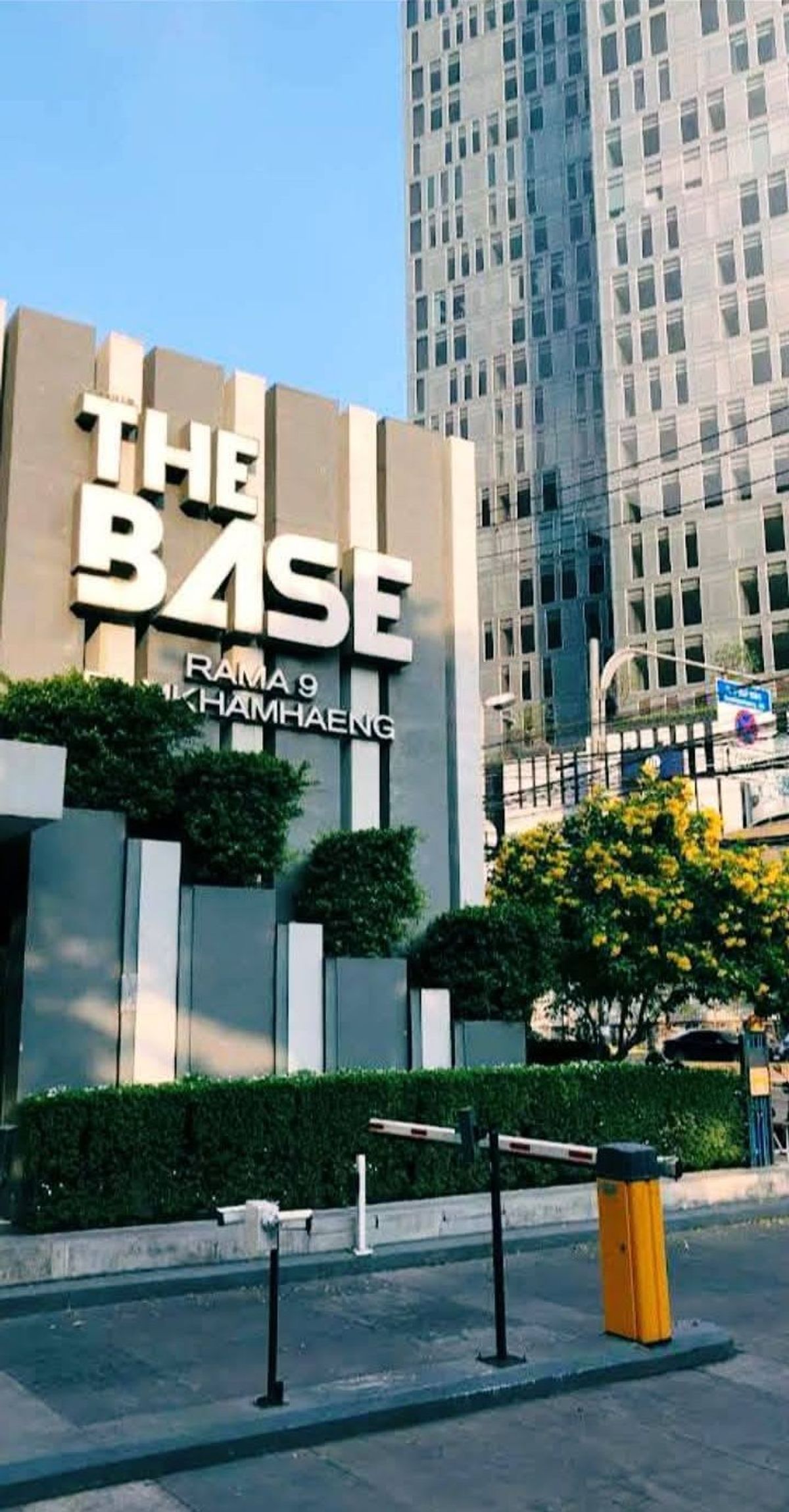 ขายคอนโดพระราม 9 เพชรบุรีตัดใหม่ RCA : ห้องชั้นสูงวิวสวย ราคาดี!!⭐The Base พระราม9-รามคำแหง